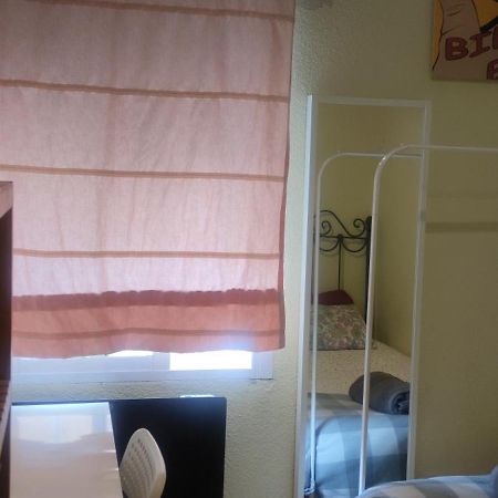 Habitacion Individual En Apartamento Centrico Madrid Phòng bức ảnh