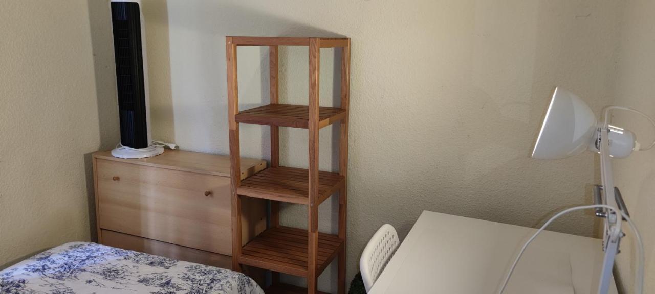 Habitacion Individual En Apartamento Centrico Madrid Ngoại thất bức ảnh