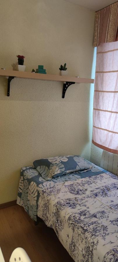 Habitacion Individual En Apartamento Centrico Madrid Ngoại thất bức ảnh